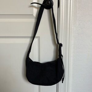 BAGGU Small Black Shoulder Bag